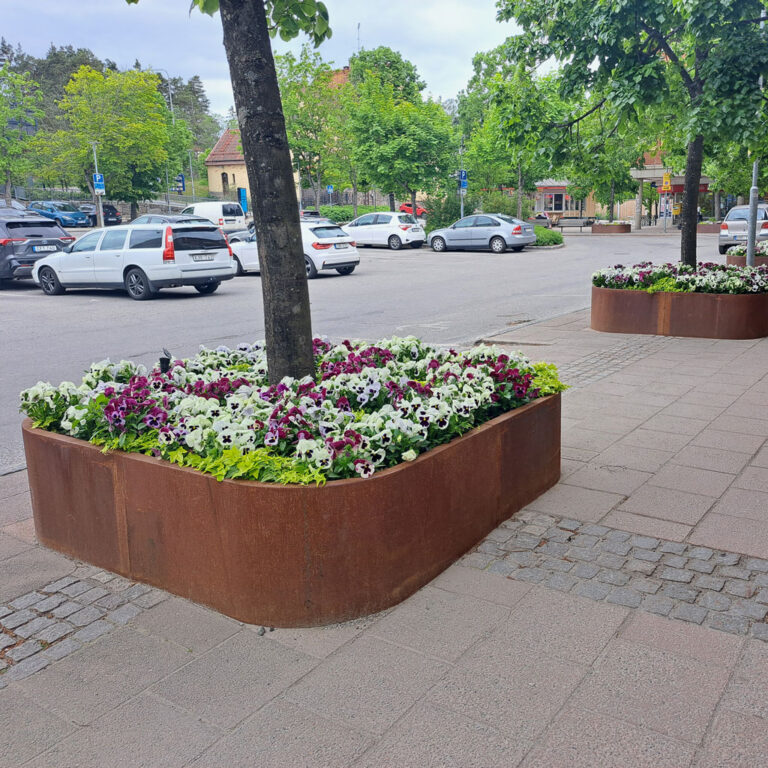 kantstöd corten med rund kant