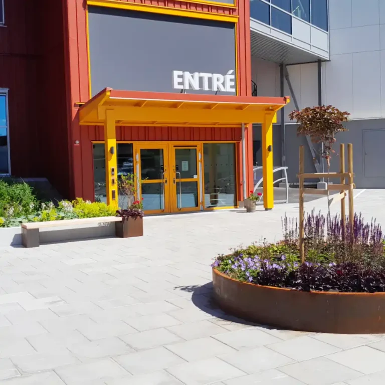 green city planter vilnius