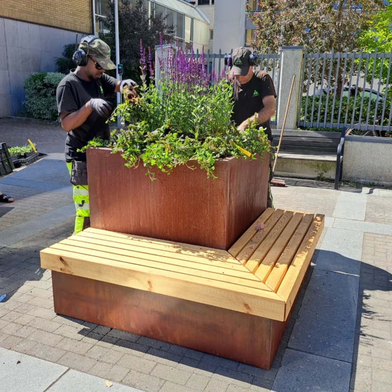 planteringskärl med sits